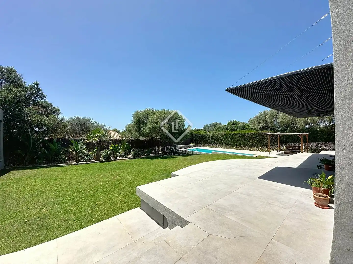 Garden of Houses for sale in Sant Lluís  with Air Conditioner, Heating and Private garden