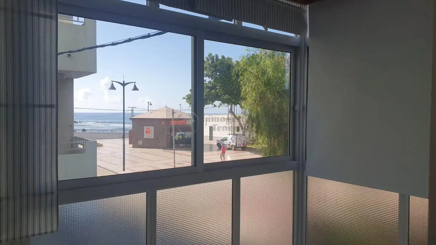 Habitación de Apartamento de alquiler en Arona con Terraza y Amueblado
