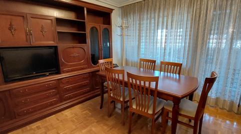 Foto 2 de Pis de lloguer a Lucero, Madrid