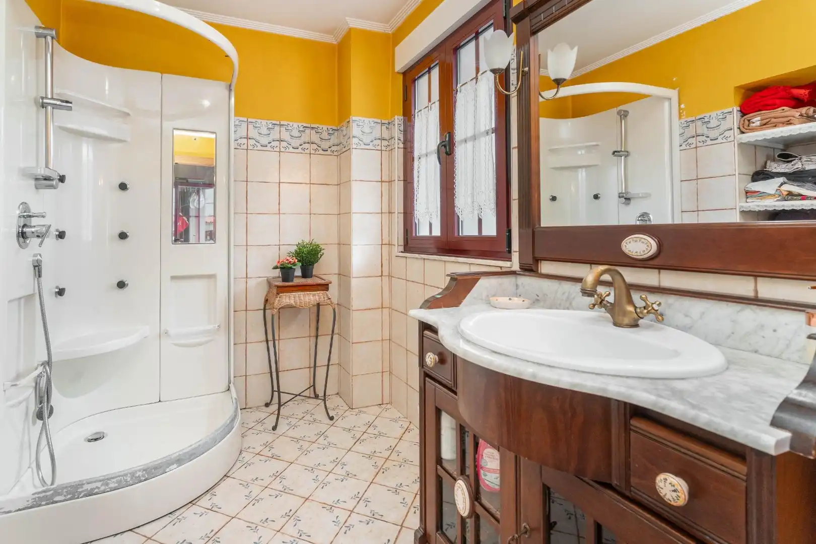Baño de Casa o chalet en venta en Llanera con Calefacción, Jardín privado y Terraza