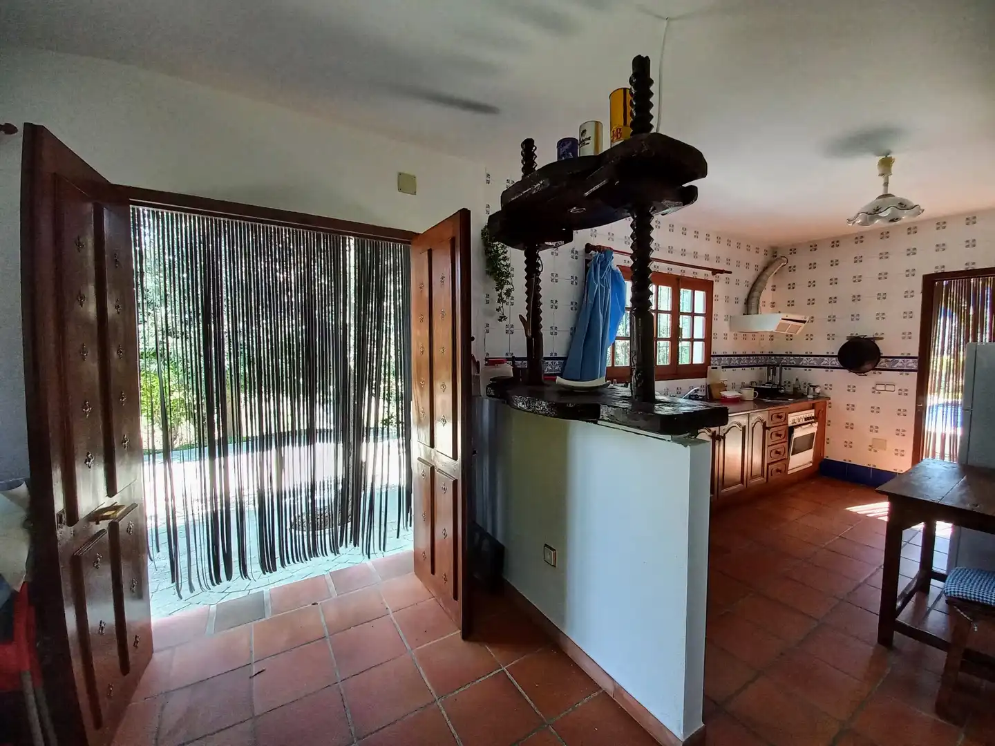 Casa rústica amb piscina en venda a Yunquera, imagen 7