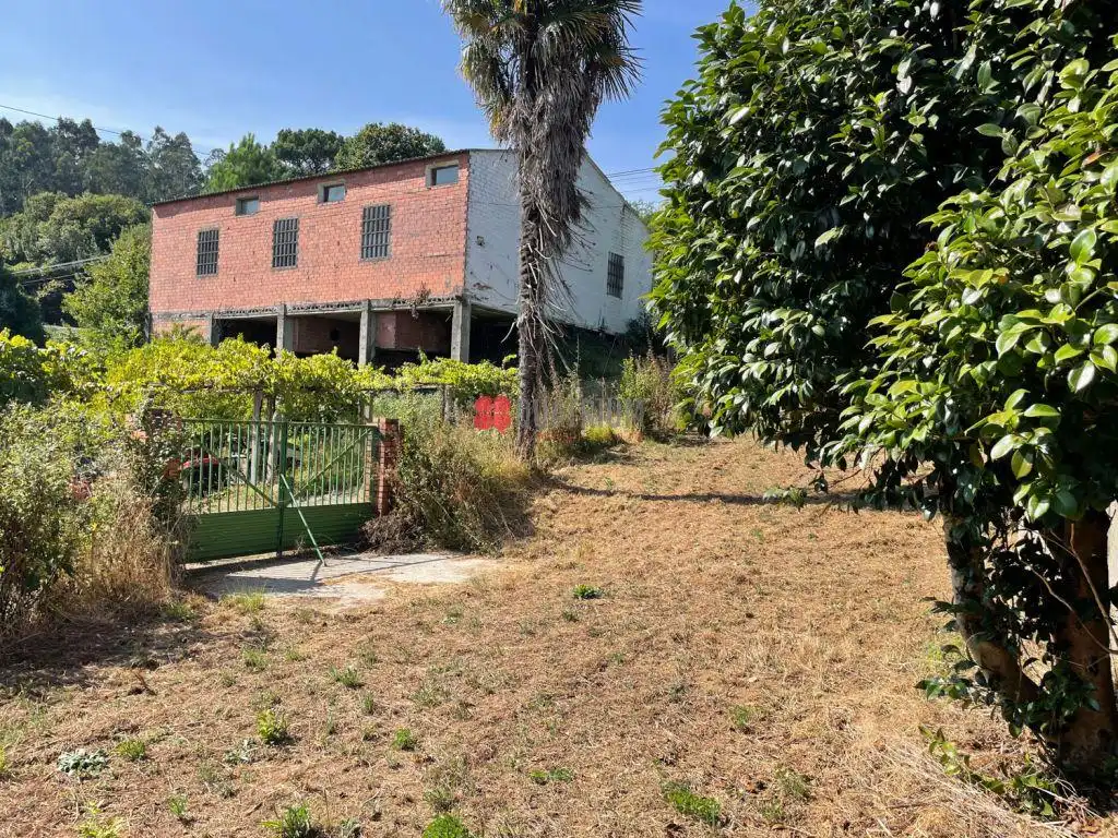 Houses for sale in Vedra  with Private garden