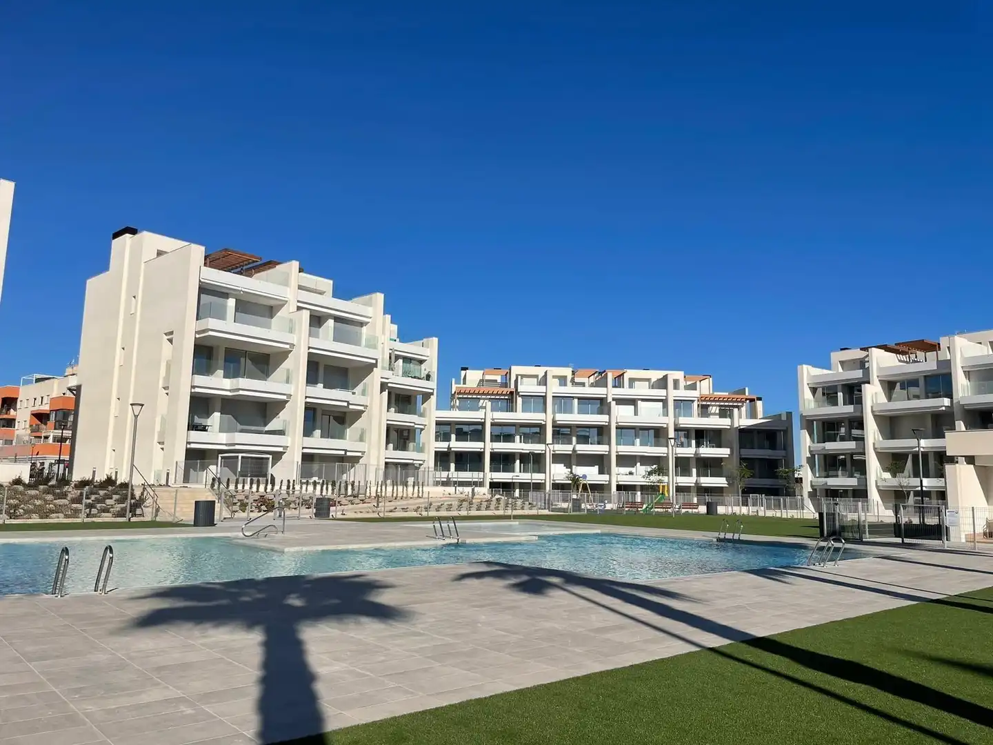 Penthouse with pool for sale in Orihuela Costa