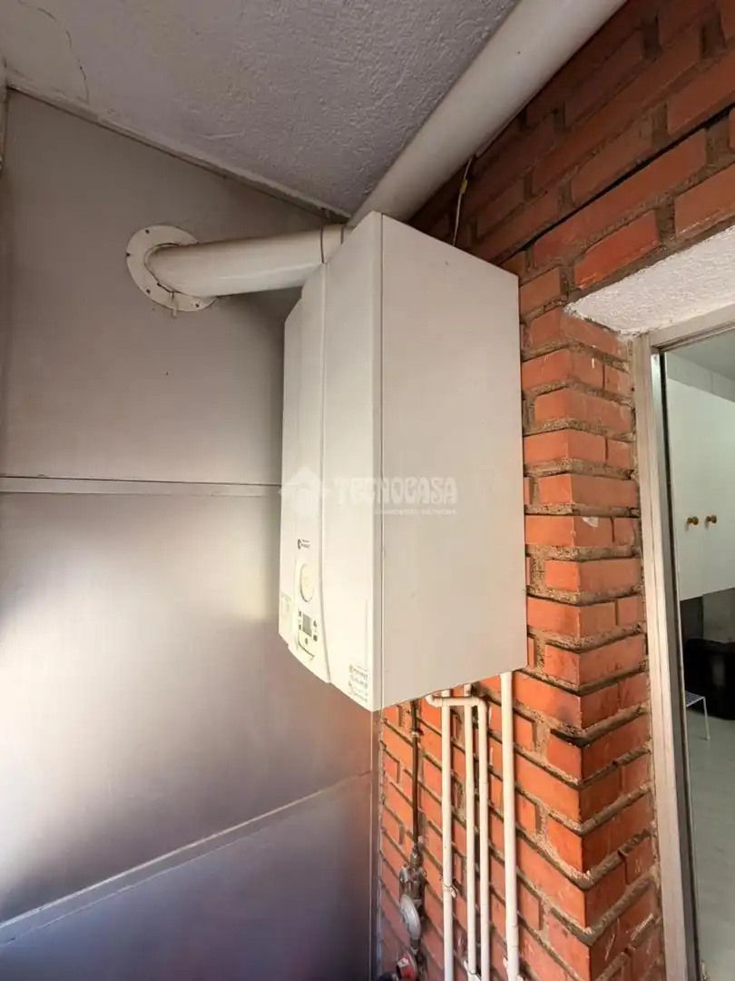 Jardín de Piso en venta en Madrid con Calefacción, Terraza y Amueblado