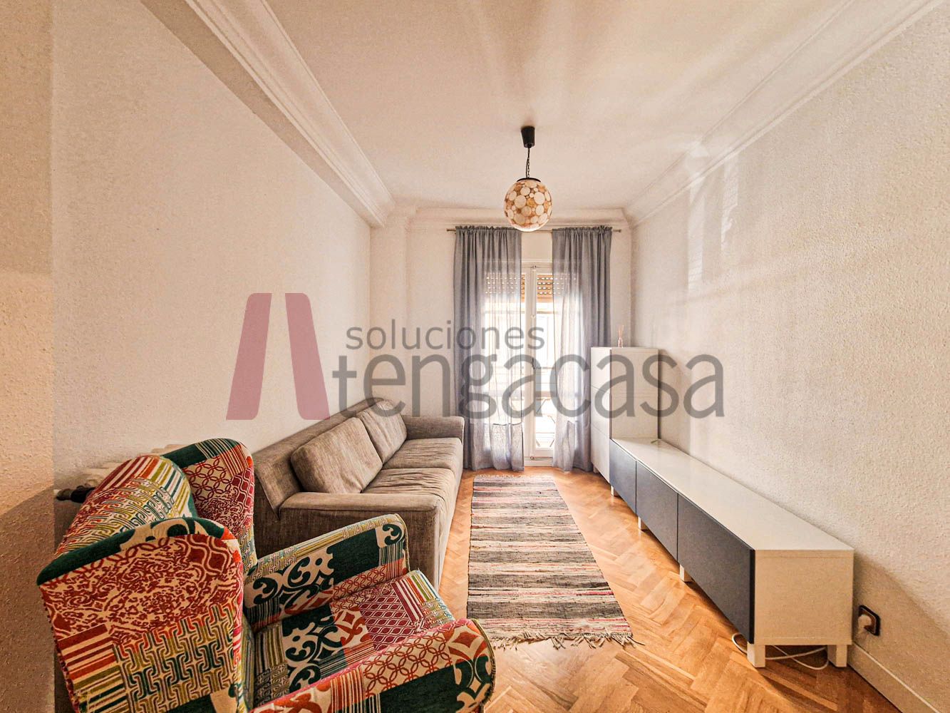 Living room of Flat to rent in  Madrid Capital  with Heating, Parquet flooring and Terrace
