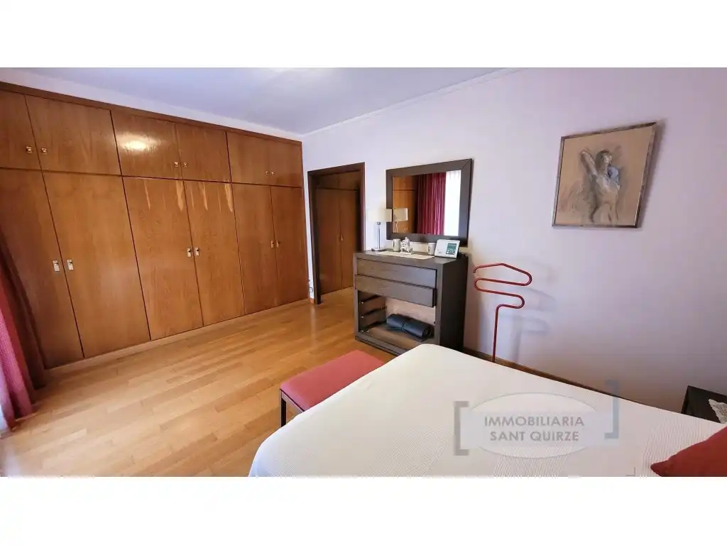 Dormitori de Casa o xalet en venda en Sant Quirze del Vallès