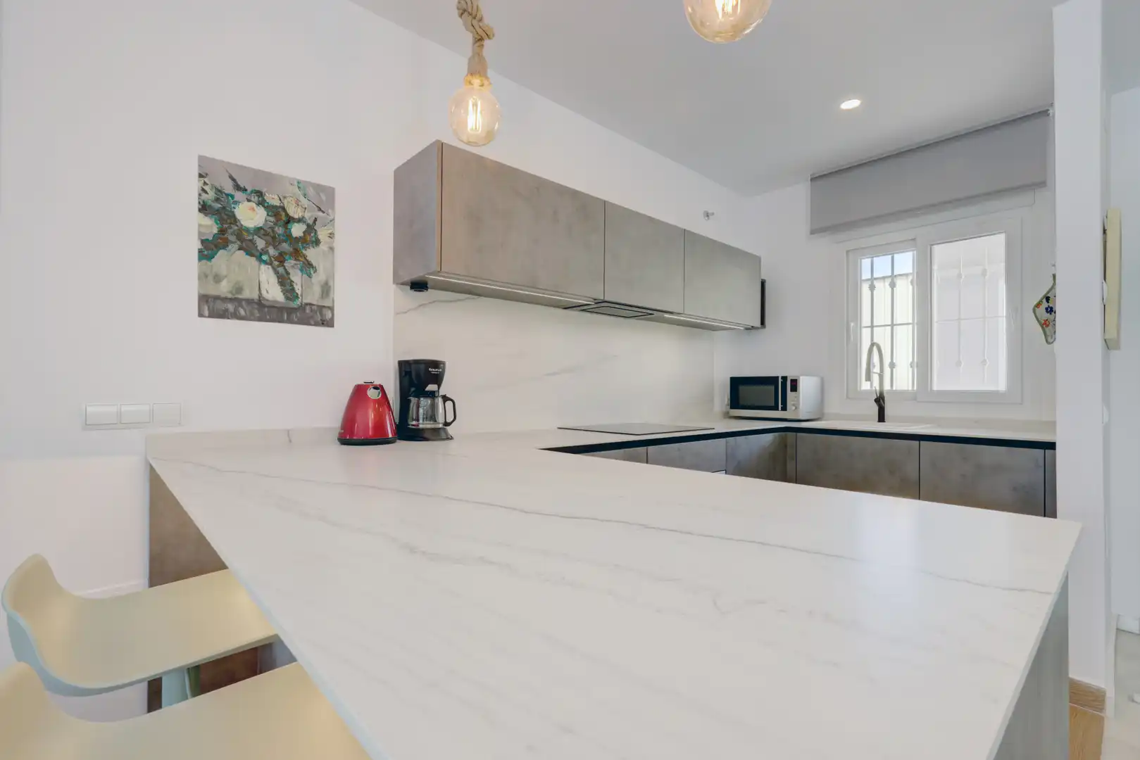 Cuina de Apartament en venda en Estepona amb Aire condicionat, Jardí privat i Terrassa