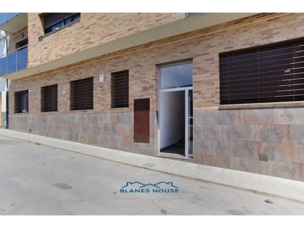 Vista exterior de Piso en venta en Tordera con Aire acondicionado y Balcón