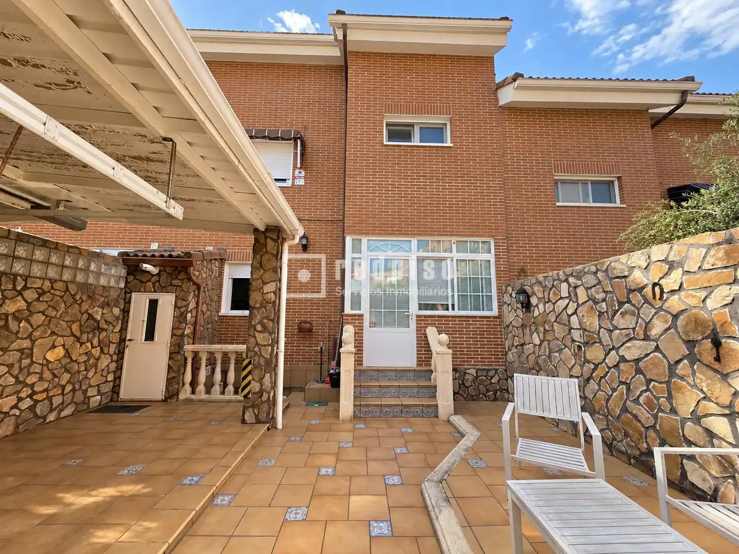 Detached house with garden for sale in Casco Histórico