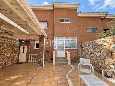 Chalet con jardín en venta en Casco Histórico