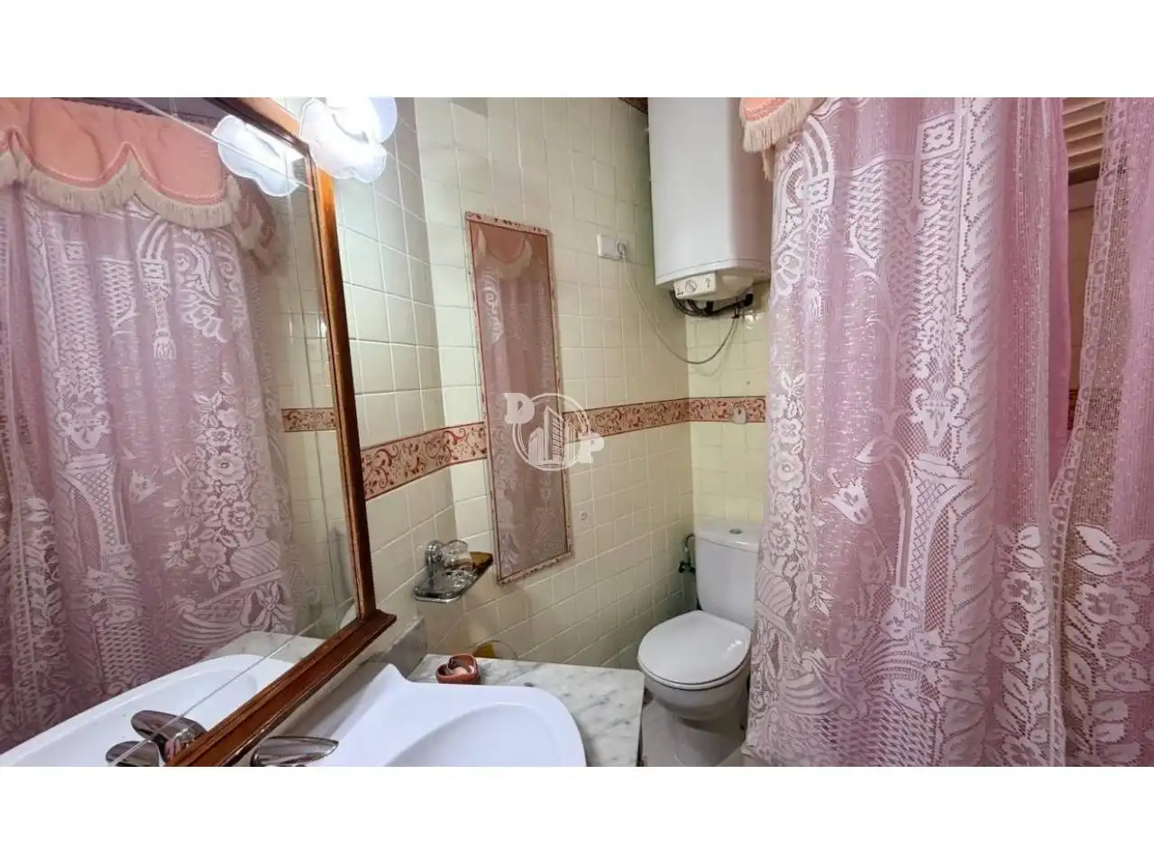 Badezimmer von Wohnung zum Verkauf in Benidorm