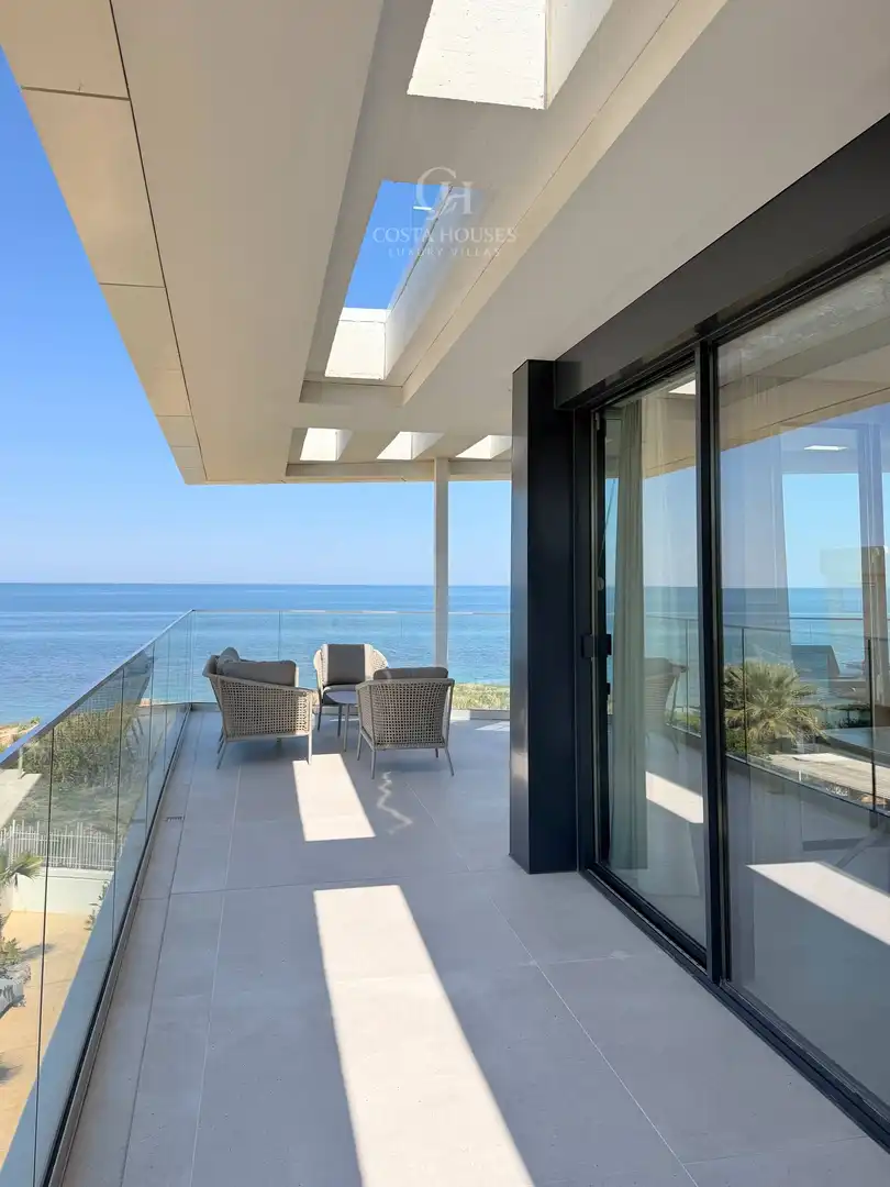 Terraza de Ático en venta en Dénia con Aire acondicionado, Calefacción y Jardín privado