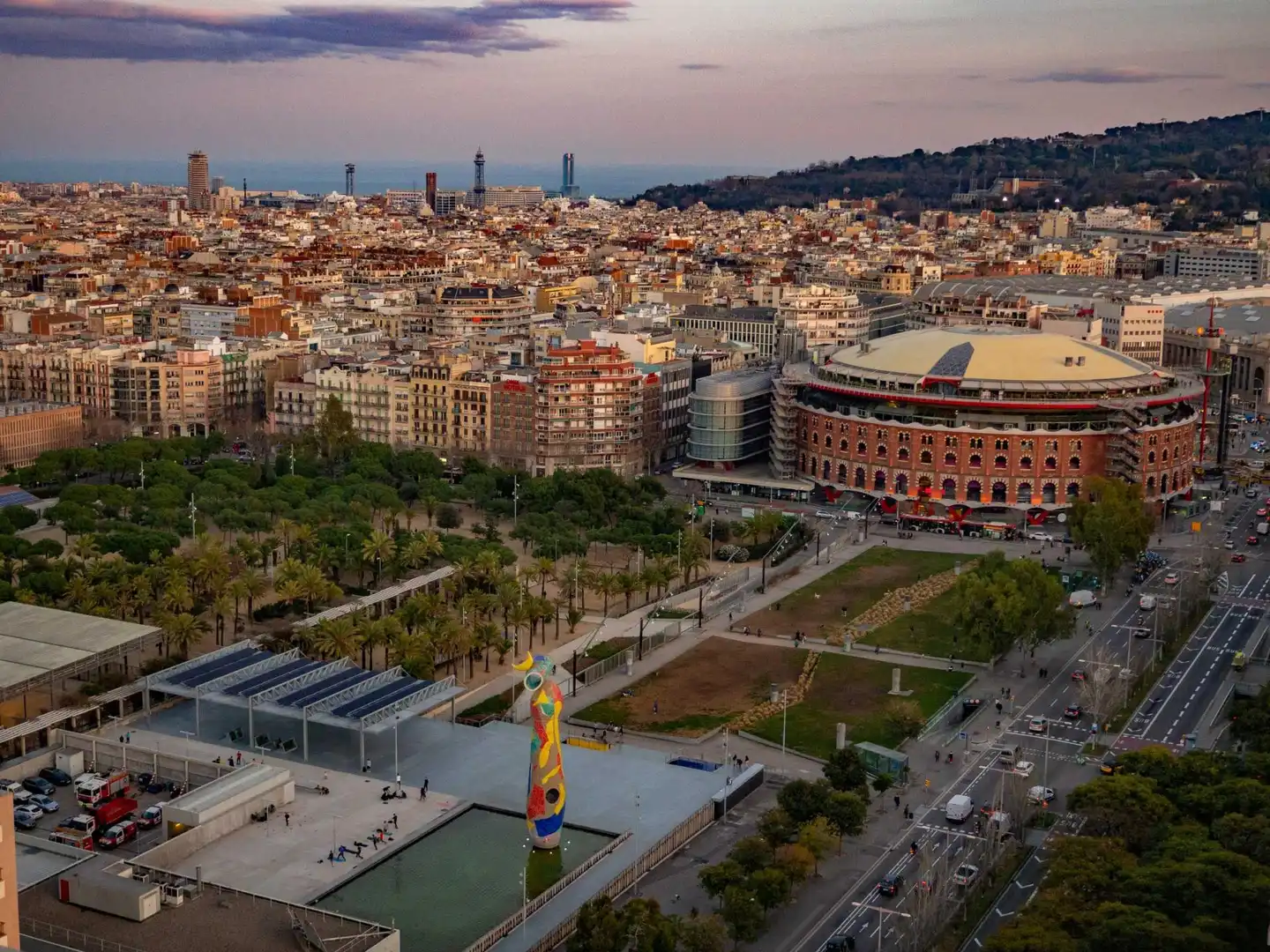 Außenansicht von Büro zur Miete in Barcelona mit Heizung