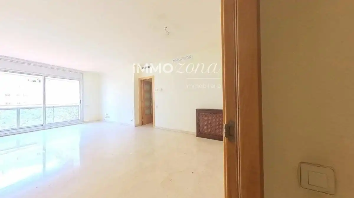 Living room of Apartments for sale in Creu de Barberà - Sector Sud