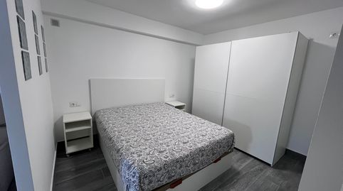 Foto 5 de Piso de alquiler en Calle del Escritor Alejandro Barba Segalerva, 50, Fuente Alegre - El Chaparral - Los Morales, Málaga Capital