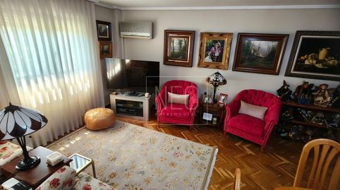 Foto 3 de Piso en venta en Calle Poza de la Sal, Santa Eugenia, Madrid Capital