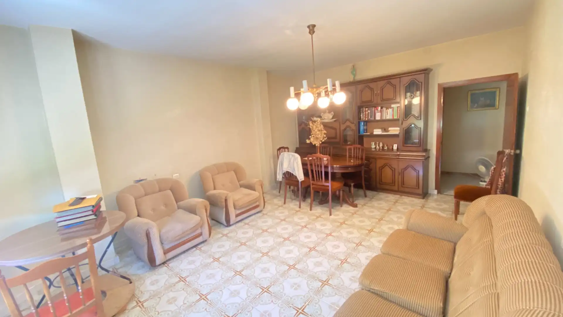 Wohnzimmer von Wohnung zum Verkauf in Navaconcejo mit Terrasse, Möbliert und Waschmaschine