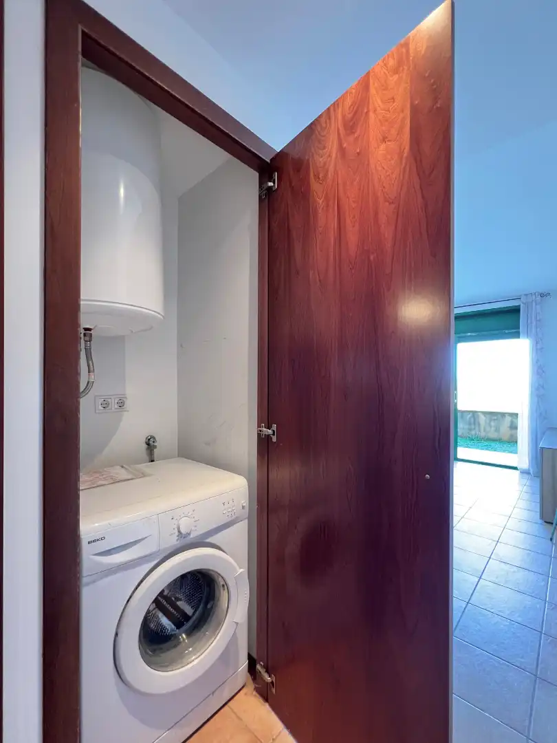 Baño de Piso en venta en Amposta con Jardín privado, Terraza y Amueblado