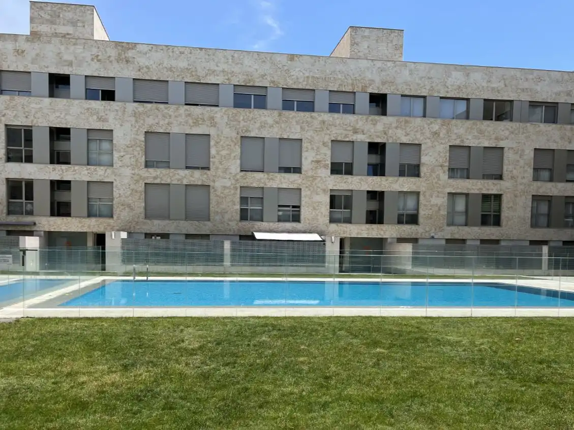 Swimming pool of Flat for sale in Aldeatejada  with Air Conditioner, Heating and Private garden