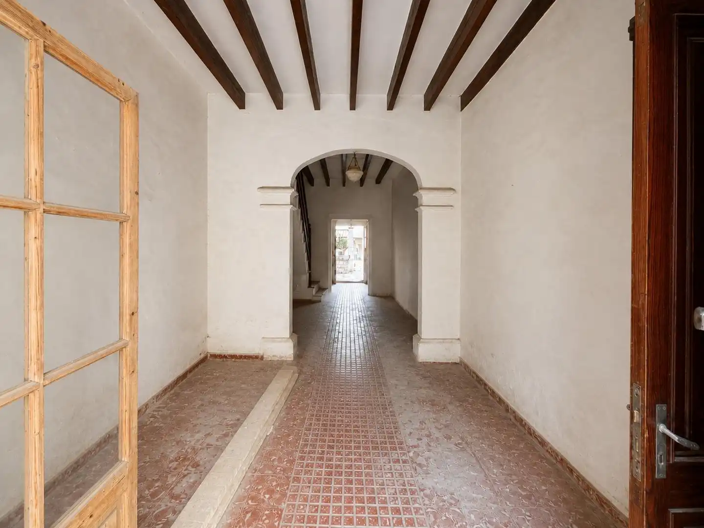 Einfamilien-Reihenhaus zum Verkauf in Llucmajor mit Privatgarten und Balkon