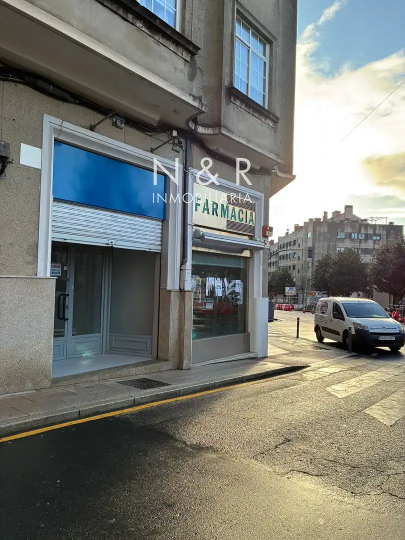 Local de lloguer en Santiago de Compostela  amb Internet