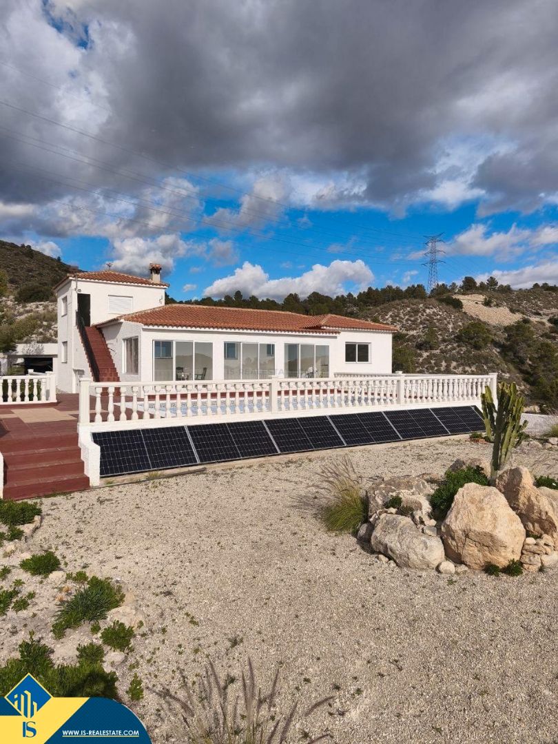 Exterior view of House or chalet for sale in Aigües  with Terrace, Swimming Pool and Furnished