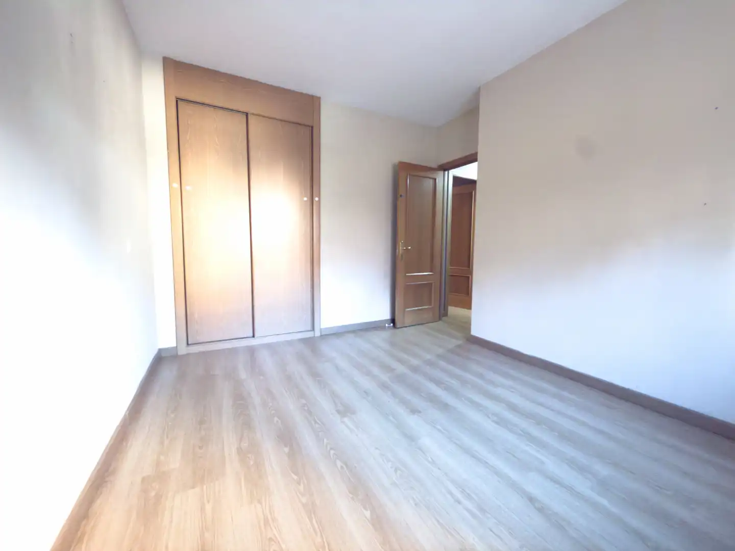 Bedroom of Flat for sale in Casarrubios del Monte  with Heating and Parquet flooring