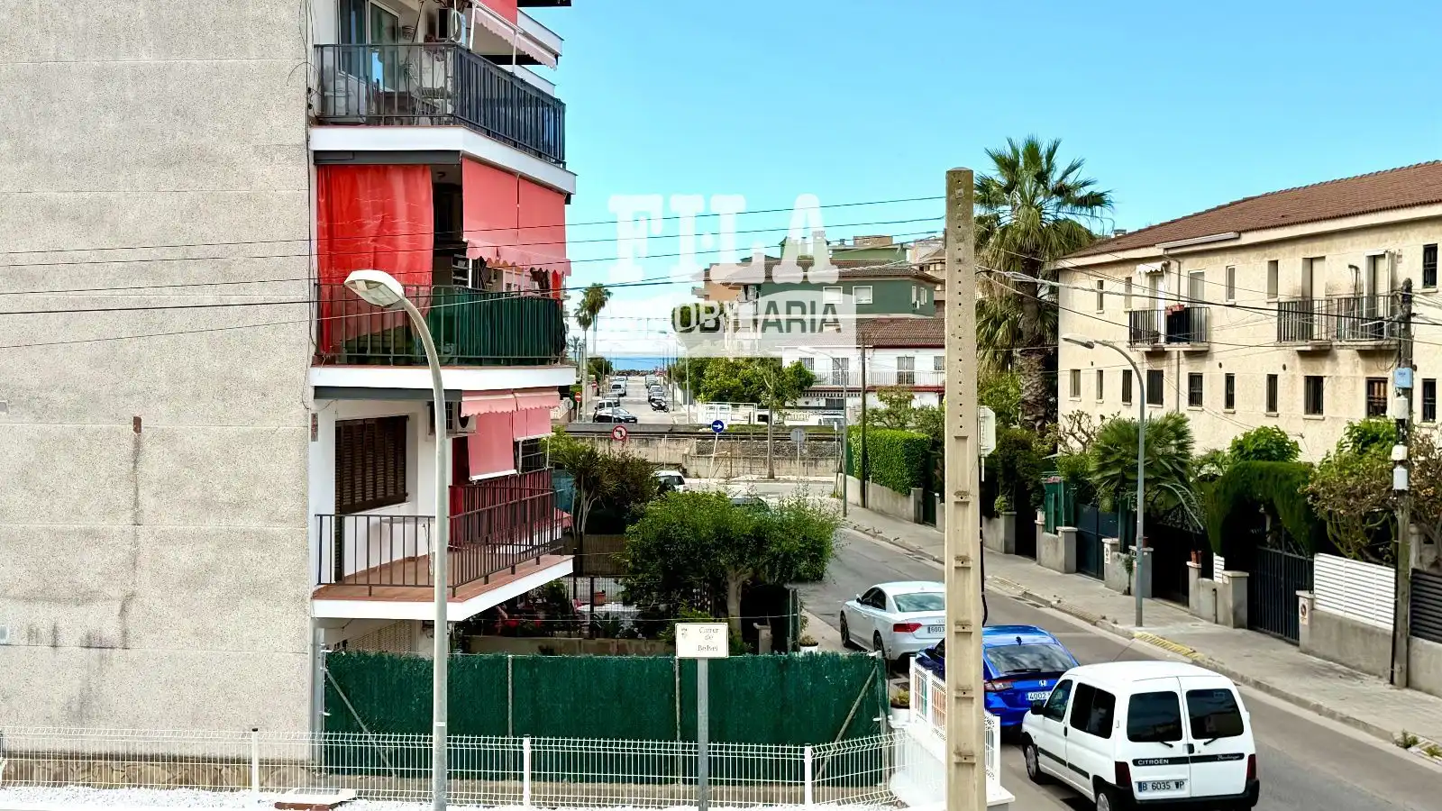 Vista exterior de Casa o xalet en venda en Cunit amb Aire condicionat, Calefacció i Jardí privat