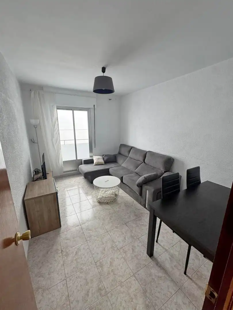 Flat with lift to rent in OBISPO SEGURA SAEZ, imagen 4