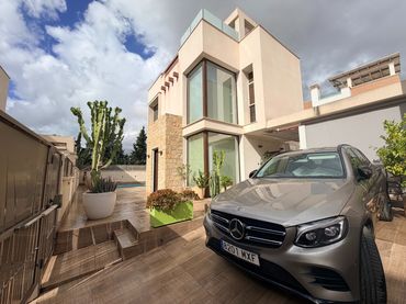 House for sale in Almoradí