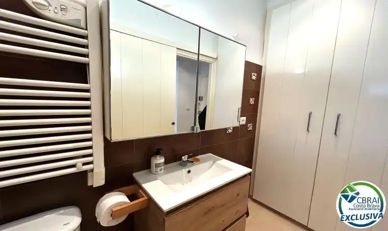 Bany de Apartament en venda en Llançà amb Aire condicionat, Parquet i Terrassa