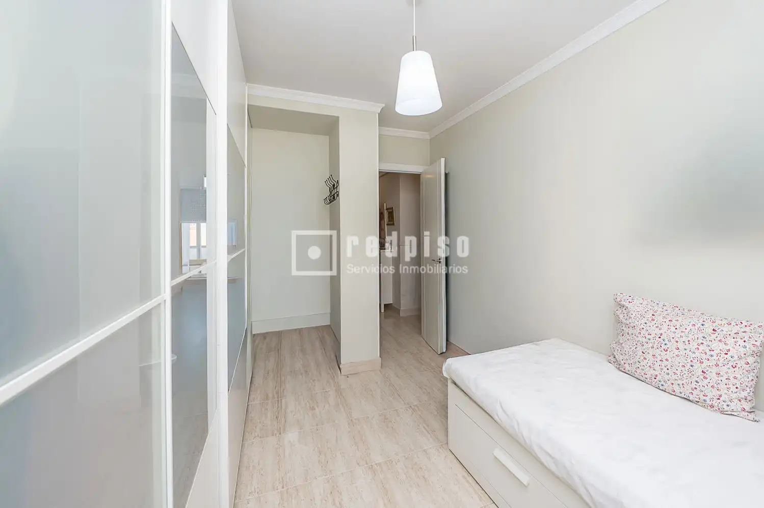 Bedroom of Flat for sale in Pinto  with Air Conditioner, Heating and Terrace