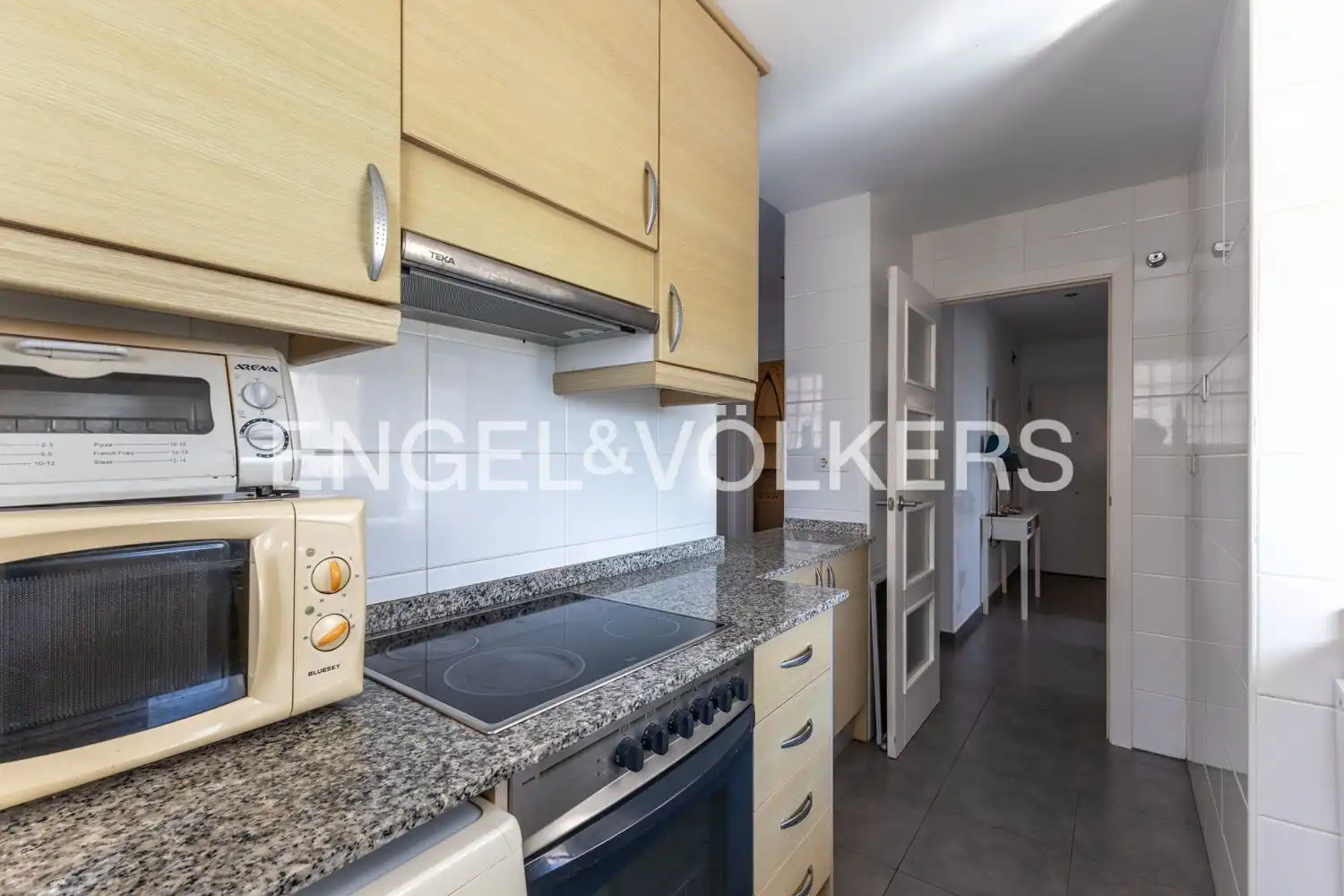 Küche von Wohnung zum Verkauf in Alcalà de Xivert mit Klimaanlage, Heizung und Terrasse
