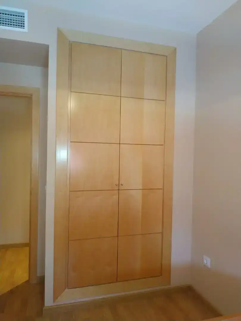 Schlafzimmer von Wohnung zur Miete in Carmona mit Klimaanlage