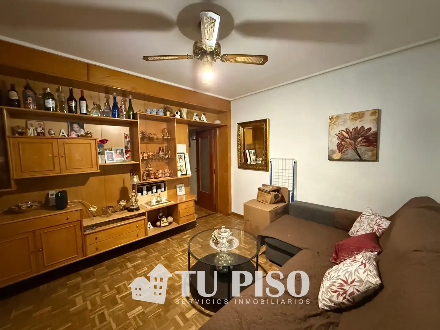 Sala d'estar de Pis en venda en Madrid amb Calefacció