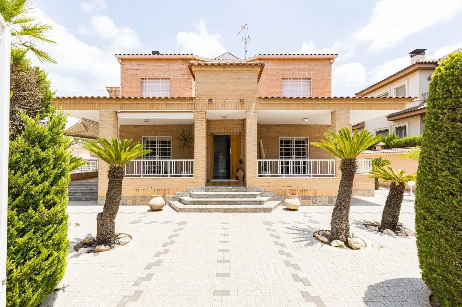Exterior view of Houses for sale in Murcia  with Terrace, Storage room and Swimming Pool