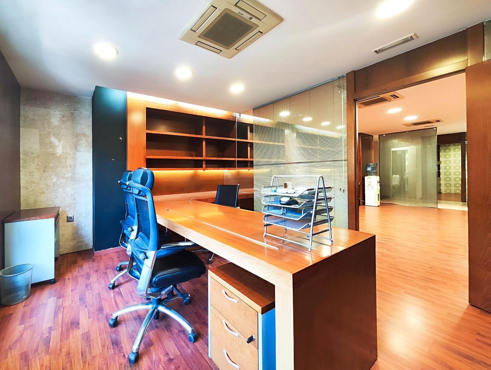 Oficina de lloguer en Puertollano amb Aire condicionat, Moblat i Internet