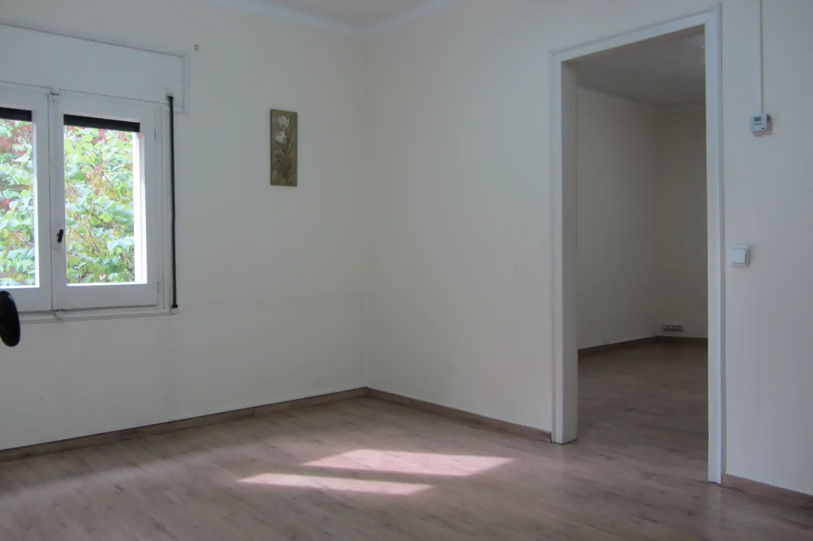 Office for rent in Girona  with Air Conditioner and Storage room