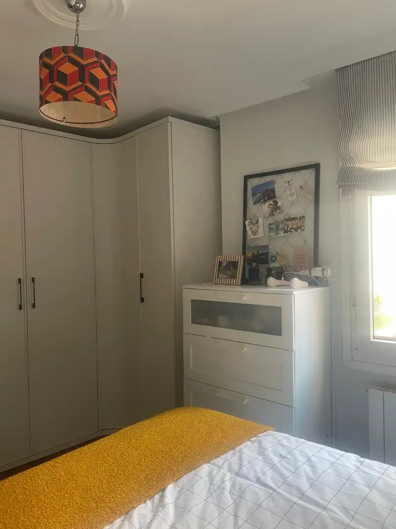 Bedroom of Flat for sale in Sestao   with Heating, Furnished and Oven