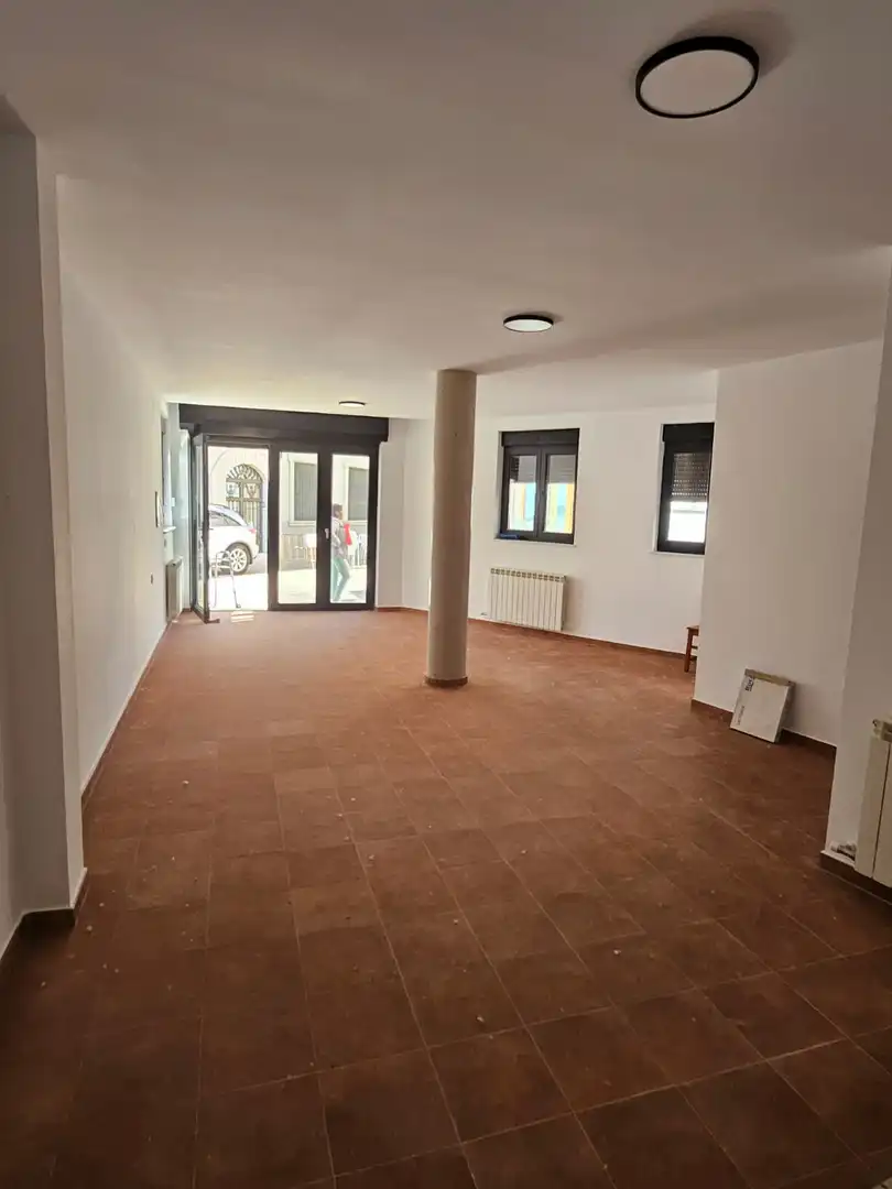 Gebäude zur Miete in Cespedosa de Tormes