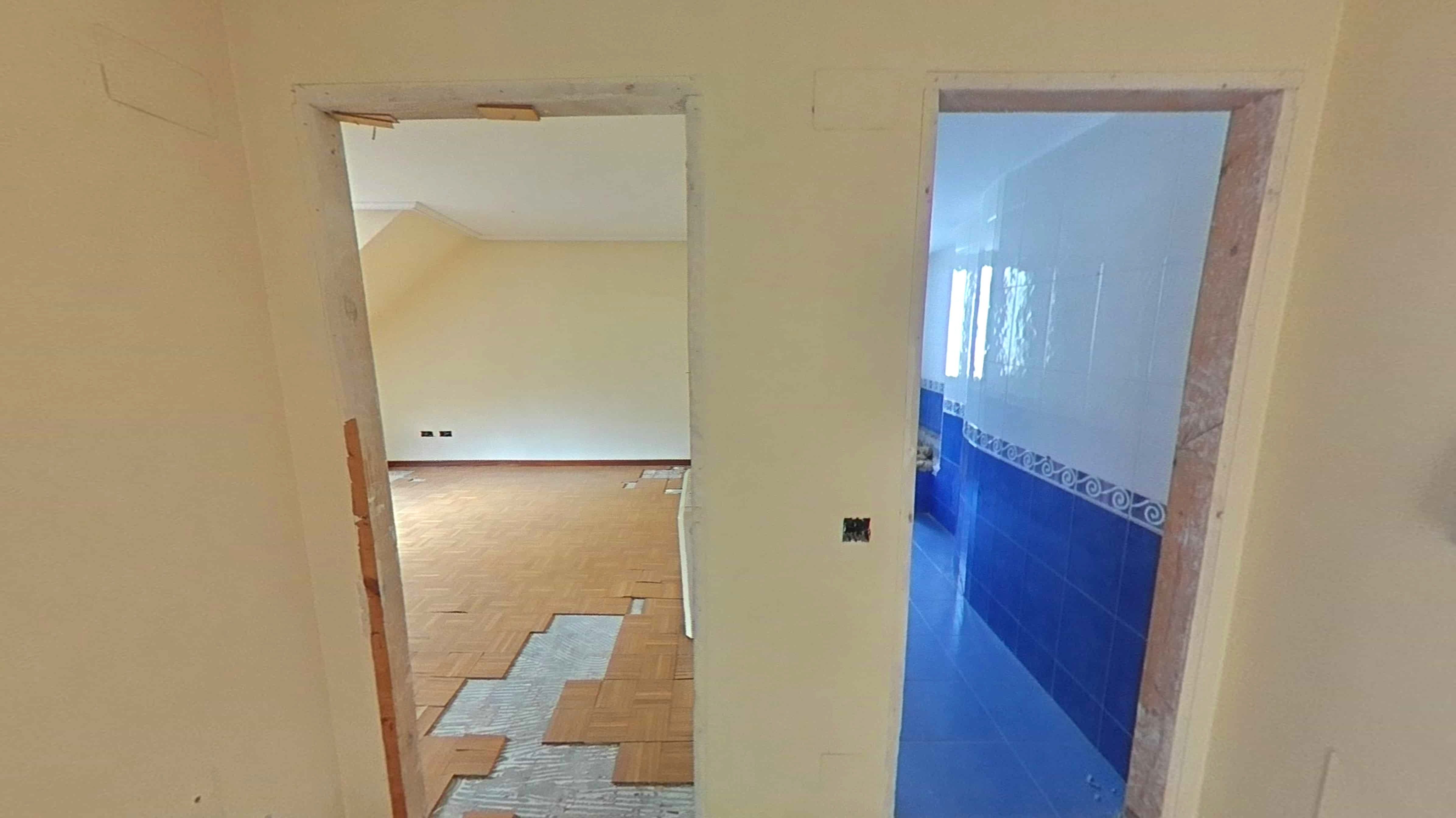 Dachboden zum verkauf in Oviedo  mit Heizung