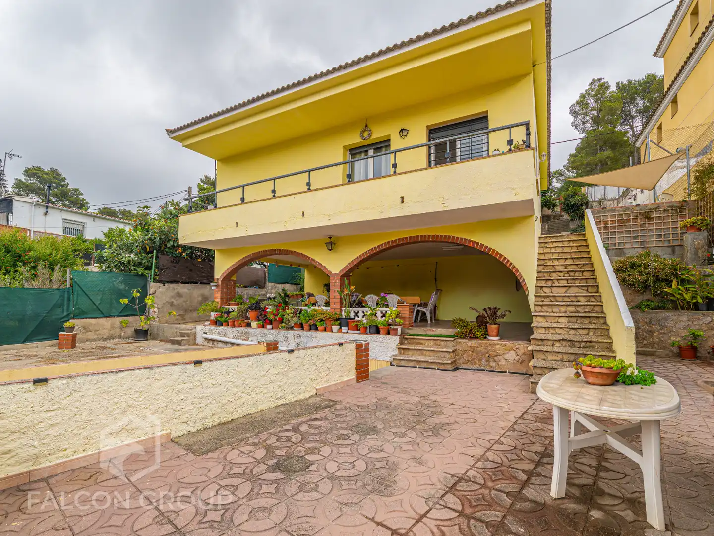 Vista exterior de Casa o chalet en venta en Canyelles con Jardín privado, Terraza y Piscina