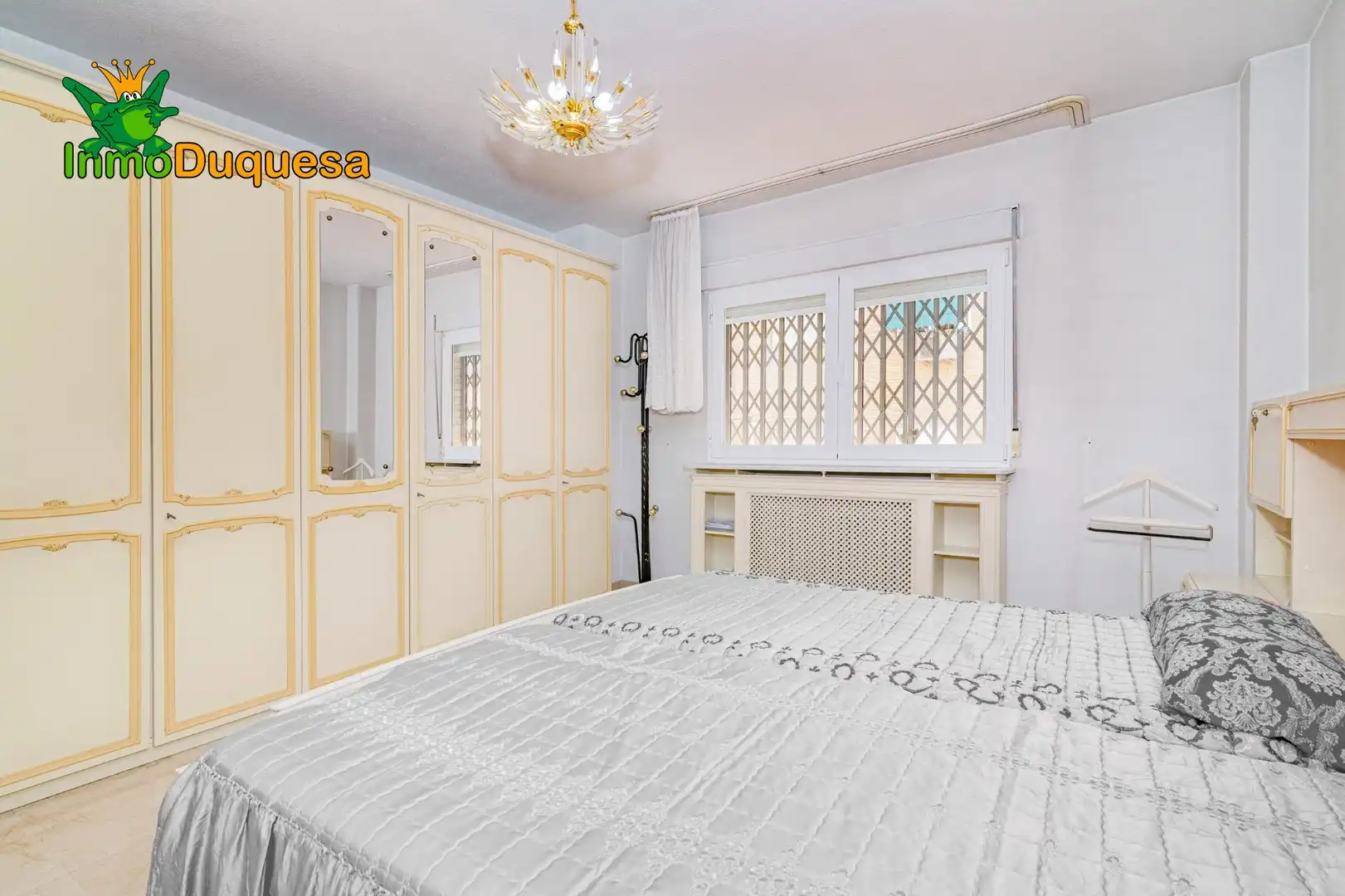 Flat with terrace for sale in Beiro, imagen 26