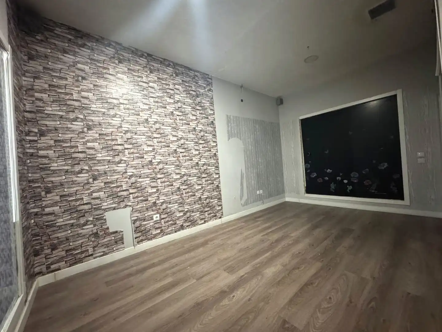 Commercial properties for rent in León Capital   with Parquet flooring