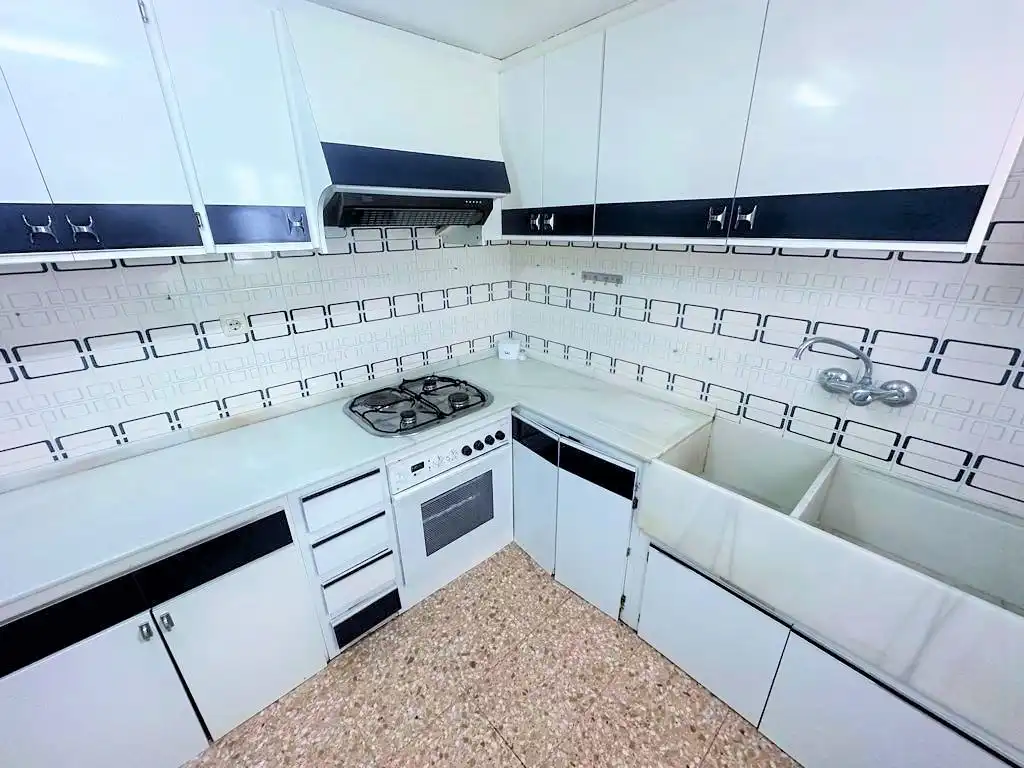 Kitchen of Flat for rent in Valencia  with Air Conditioner, Heating and Furnished