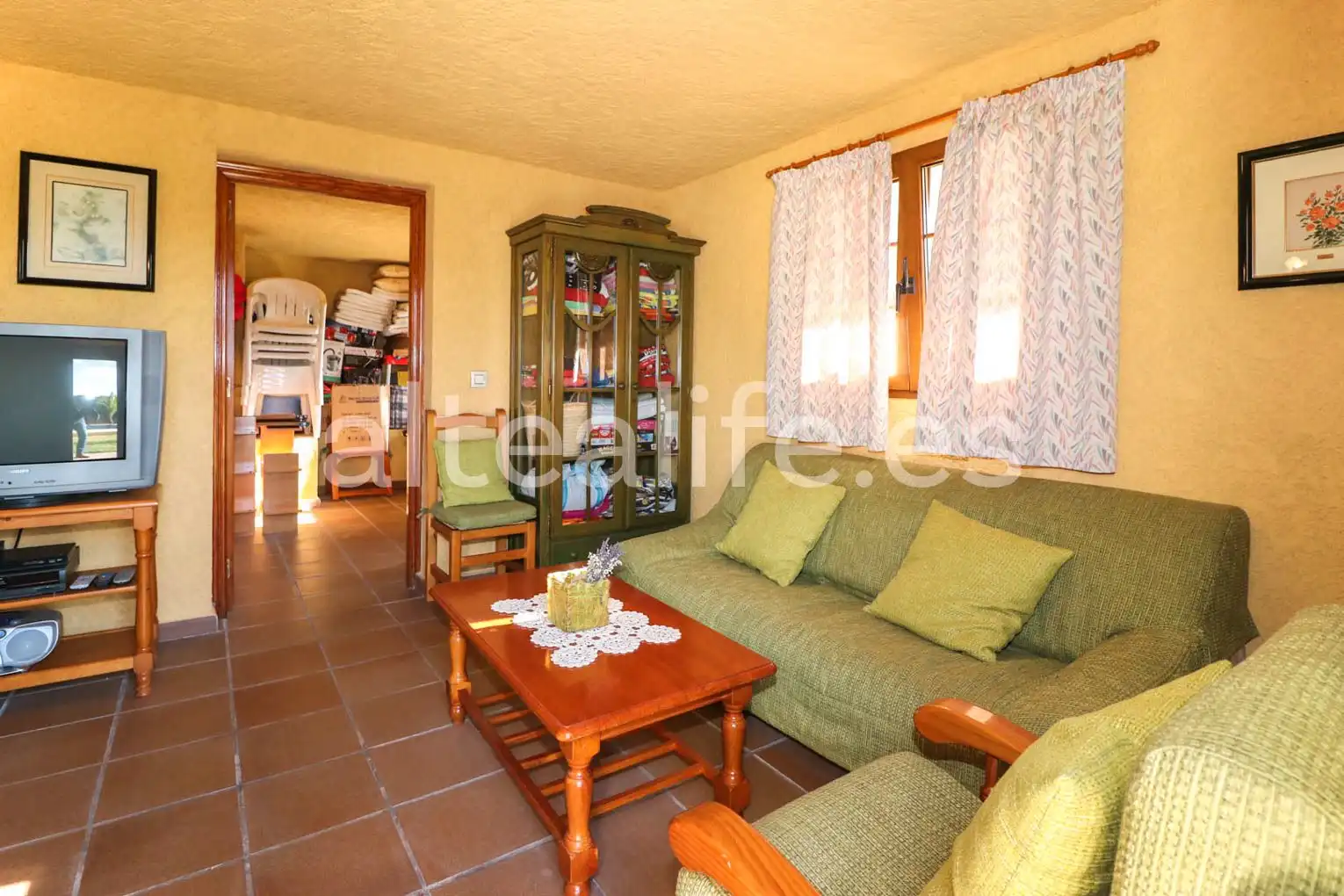 Sala de estar de Casa o chalet en venta en La Nucia con Aire acondicionado, Calefacción y Jardín privado