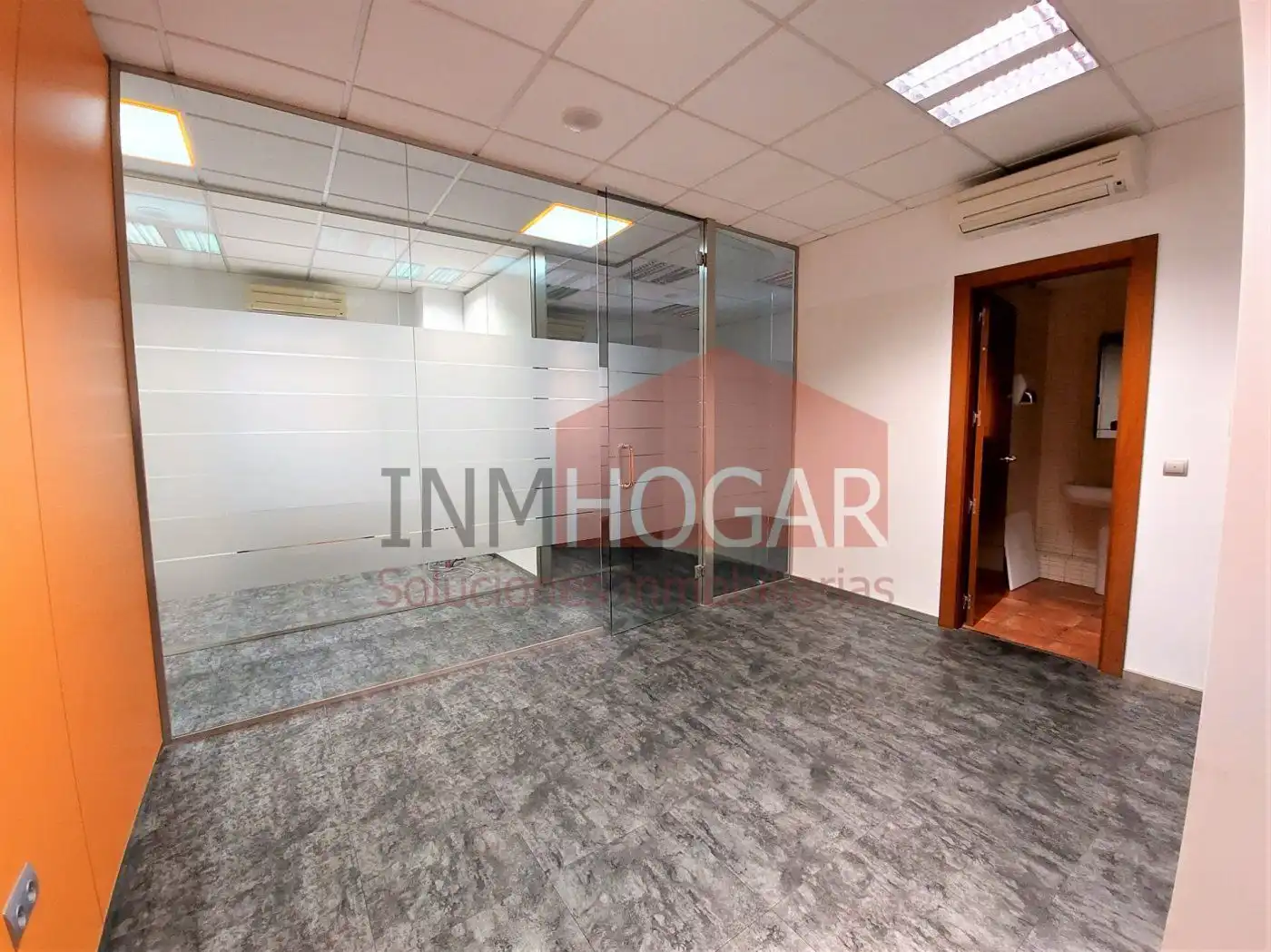 Büro zum Verkauf in Arévalo mit Klimaanlage