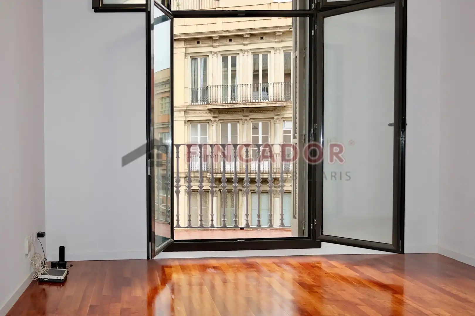 Wohnung mit Terrasse zum Verkauf in Carrer de Balmes, imagen 3