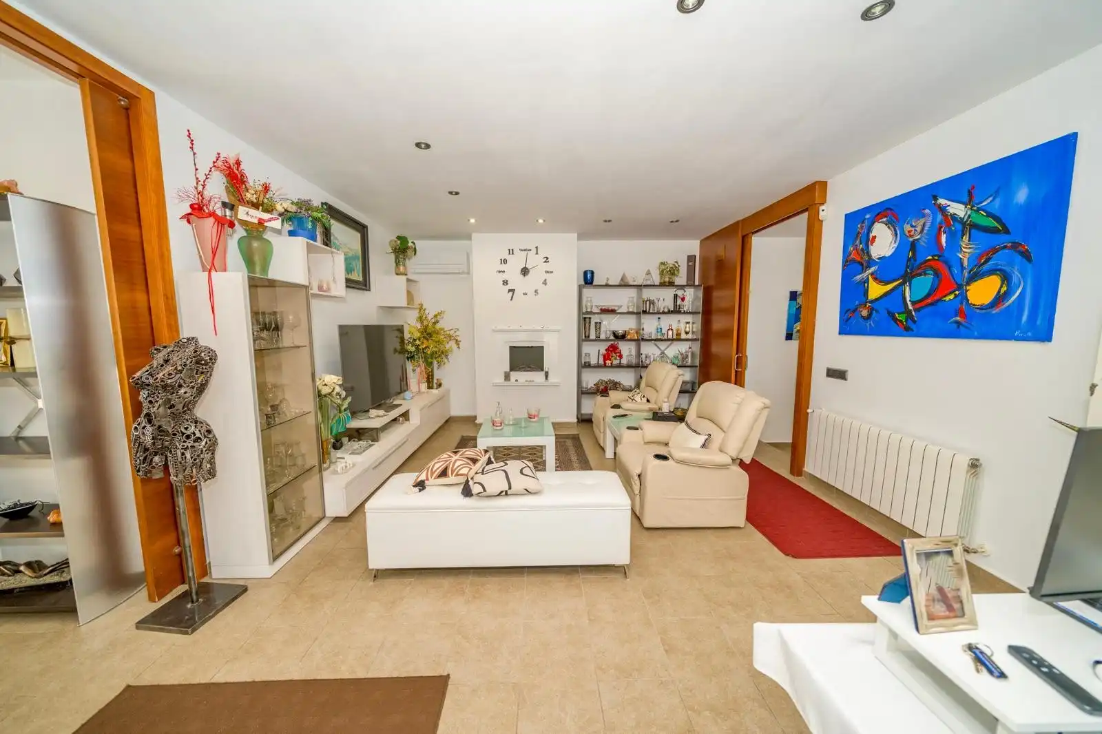 Sala d'estar de Casa o xalet en venda en Torroella de Fluvià amb Aire condicionat, Calefacció i Jardí privat