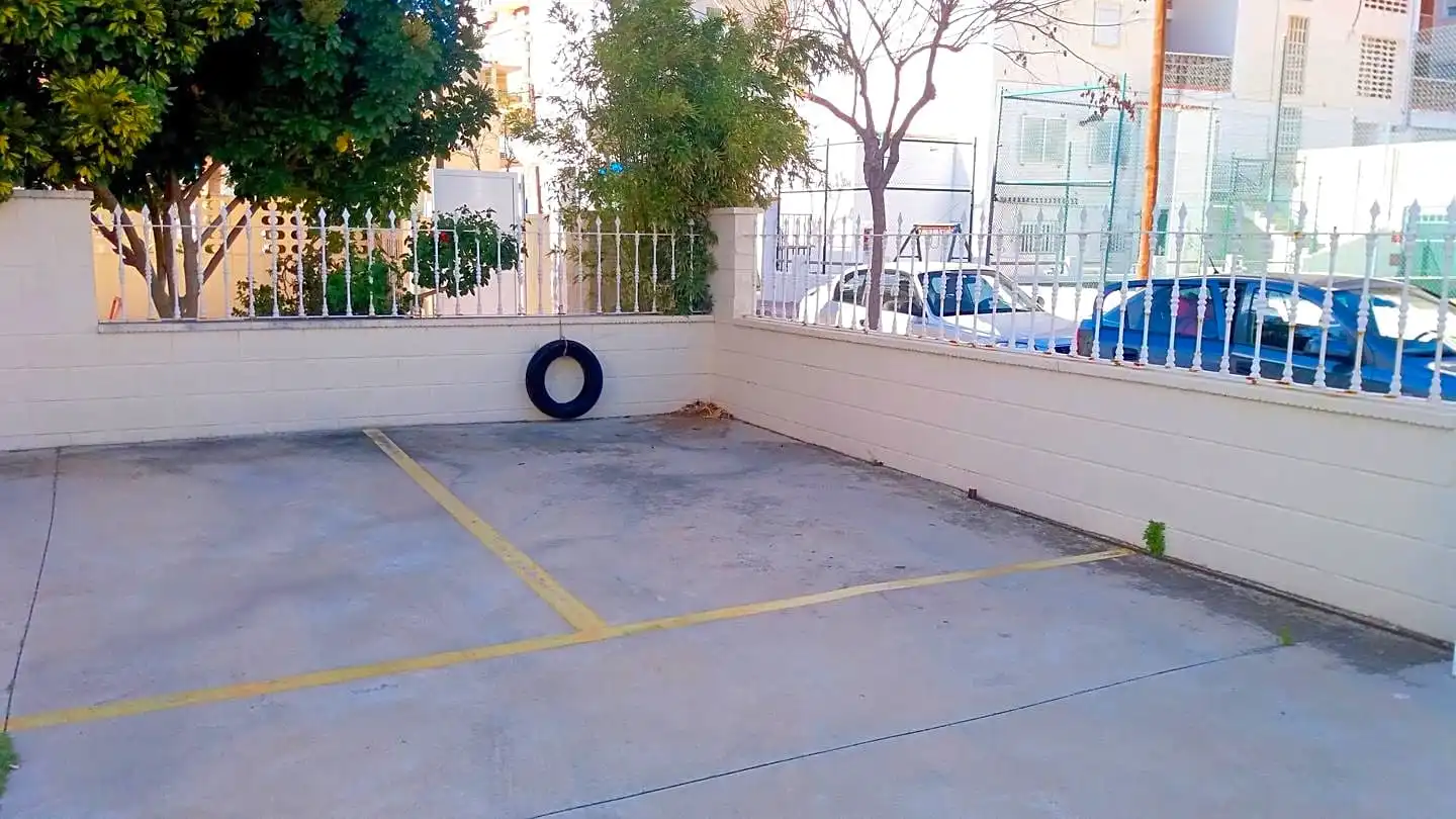 Parking of Apartments for rent in Gandia  with Air Conditioner, Terrace and Storage room